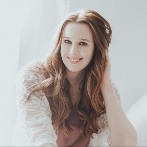 Meet your Posher, Whitney